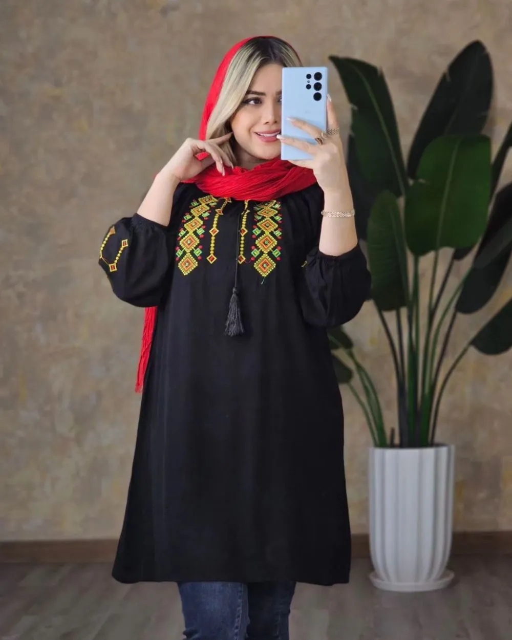 قیمت و خرید ترنم تک‌مشکی